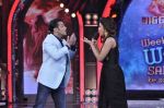 Priyanka Chopra, Salman Khan on the sets of Bigg Boss 7 in Mumbai on 26th Oct 2013 (202)_526ceef177f98.JPG