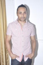 Rahul Bose unveils Justice For All Postcard campaign in Mumbai on 28th Oct 2013 (5)_526f650a12438.JPG