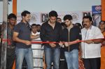 Abhishek Bachchan, Dino Morea, Aditya Thackeray launches DM fitness in Worli, Mumbai on 29th Oct 2013 (69)_5270b18aeff88.JPG