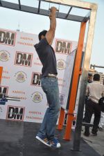 Dino Morea launches DM fitness in Worli, Mumbai on 29th Oct 2013 (71)_5270b3bba36f3.JPG