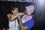 Anusha Dandekar at Sunny Sara and Yudhishtir hosted a scary Halloween Thriller Chillers in Mumbai on 31st Oct 2013 (70)_5273c3f9577a0.JPG