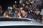 Shahrukh Khan at Krrish 3 screening in Mumbai on 31st Oct 2013 (1)_5273eda08b9c3.JPG