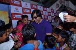 Vivek Oberoi at Big Cinemas Wadala with children from Cancer Patients Aid Association at a spl screening of Krrish 3 in Wadala, Mumbai on 2nd Nov 2013 (45)_527539c5ab559.JPG