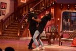 Ranveer Singh on the sets of Comedy Nights with Kapil in Filmcity, Mumbai on 5th Nov 2013 (46)_527a3f1133b50.JPG