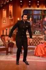 Ranveer Singh on the sets of Comedy Nights with Kapil in Filmcity, Mumbai on 5th Nov 2013 (5)_527a3f0138516.JPG