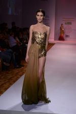 Model walks for Nitya Bajaj Show at ABIL Pune Fashion Week on 9th Nov 2013 (38)_527ef8cf72c31.JPG