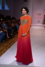 Model walks for Dinesh Malkani at ABIL Pune Fashion Week on 10th Nov 2013 (322)_52807902bb926.JPG