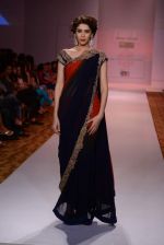 Model walks for Dinesh Malkani at ABIL Pune Fashion Week on 10th Nov 2013 (393)_5280791ceef95.JPG