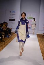 Model walks for Raaj Shroff at ABIL Pune Fashion Week on 10th Nov 2013 (37)_528097ce99221.JPG