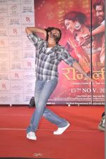 Ranveer Singh at the Promotion of film Ram-Leela in Mumbai on 10th Nov 2013 (205)_52809b040b52c.JPG