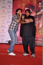 Ranveer Singh, Ganesh Acharya at the Promotion of film Ram-Leela in Mumbai on 10th Nov 2013 (225)_52809b0a0c3d7.JPG