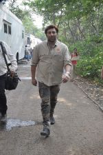 Sunny Deol at the Promotion of film Singh Saab the Great on the sets of CID in Filmcity, Mumbai on 12th Nov 2013 (65)_528312813e159.JPG