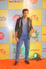 Hrithik Roshan at Nickelodeon Kids Choice awards in Filmcity, Mumbai on 14th Nov 2013 (71)_52861cc9bd85c.JPG