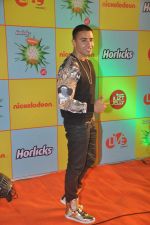 at Nickelodeon Kids Choice awards in Filmcity, Mumbai on 14th Nov 2013 (8)_52861becbad10.JPG