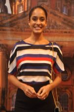 Lisa Haydon at Marc Cain collection launch with Miss Malini in Napean Sea Road, Mumbai on 15th Nov 2013 (114)_52870dbe1d479.JPG
