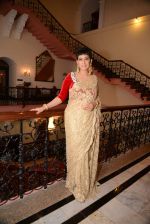 Manisha Koirala at Maheka Mirpuri Fashion Show in Taj Hotel, Mumbai on 16th Nov 2013 (388)_5288fa38b53d3.JPG