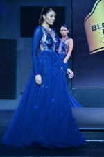 Model walk for Gavin Miguel Show at BLENDERS PRIDE FASHION TOUR 2013 Day 1 in Mumbai on 23rd Nov 2013 (78)_5291fb7a33b2d.JPG