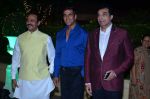 Akshay Kumar at Vishesh Bhatt_s Wedding Reception in Taj Land_s End, Bandra, Mumbai on 28th Nov 2013 (199)_52983abce7b34.JPG