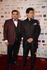 Manish Malhotra at Saif Belhasa Holdings Masala Awards on 29th Nov 2013 (398)_5298921754fe3.JPG