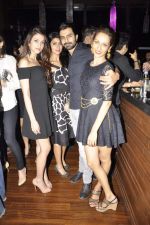 Ashmit Patel and Sriya Saran at palladium club launch in Mumbai on 30th Nov 2013_529b0feedc11a.jpg