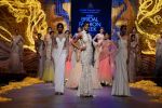 Model walk the ramp for Gaurav Gupta showcase on day 2 of bridal week in Mumbai on 30th Nov 2013 (211)_529afd1215f17.JPG