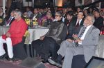 Amitabh Bachchan at CNN-IBN awards ceremony in Mumbai on 2nd Dec 2013 (12)_529d706a607a1.JPG