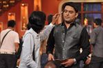 Kapil Sharma on the sets of Comedy Nights with Kapil in Mumbai on 4th Dec 2013 (67)_52a01d6c4a289.JPG