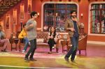 Shahid Kapoor on the sets of Comedy Nights with Kapil in Mumbai on 4th Dec 2013 (16)_52a01dec5cbca.JPG