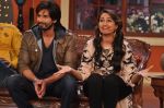 Sonakshi Sinha, Shahid Kapoor on the sets of Comedy Nights with Kapil in Mumbai on 4th Dec 2013 (29)_52a01def8d26c.JPG