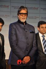Amitabh Bachchan promotes website JustDial in Mumbai on 7th Dec 2013 (40)_52a3fd808bd24.JPG