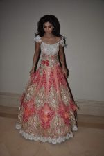 Shilpa Shetty walks for Rohit Verma_s show for Marigold Watches in J W Marriott, Mumbai on 11th Dec 2013 (143)_52a9cfde254dd.JPG