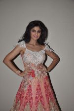 Shilpa Shetty walks for Rohit Verma_s show for Marigold Watches in J W Marriott, Mumbai on 11th Dec 2013 (147)_52a9cfdf91594.JPG