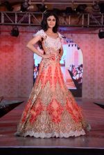 Shilpa Shetty walks for Rohit Verma_s show for Marigold Watches in J W Marriott, Mumbai on 11th Dec 2013 (284)_52a9cfe3024b8.JPG