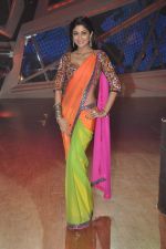 Shilpa Shetty on location of Nach Baliye 6 in Filmistan, Mumbai on 17th Dec 2013 (20)_52b143642389c.JPG