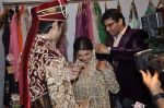 Rafi Mailk, Keerti Nagpure, Riyaz Ganji at Wedding sequence preparations for TV serial Desh Ki Beti Nandini in Riyaz Ganji store, Juhu on 18th Dec 2013 (2)_52b2c60a67b90.JPG