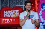 Sidharth Malhotra at Hasee Toh Phasee promotions in Cinemax, Mumbai on 19th Dec 2013 (79)_52b3af0d6b638.JPG