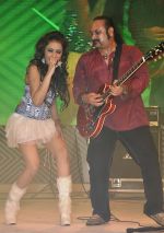 Jyotsna Navandar and Lesle Lewis performing at Anchor Switches_ 50 years completion party 3_52b902d6bee6c.jpg