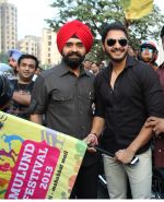 Shreyas Talpade Flag off Harley Davidson bike rally at Mulund Festival (3)_52bd4c294d6c2.jpg