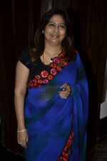 at the launch of Book Fit at 40 in Palladium, Mumbai on 6th Jan 2014 (13)_52cc0644ee7c4.JPG
