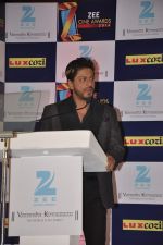 Shahrukh Khan promotes ZEE Awards in J W Marriott, Mumbai on 9th Jan 2014 (17)_52cfe9c46ad61.JPG