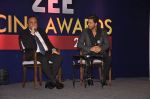 Shahrukh Khan promotes ZEE Awards in J W Marriott, Mumbai on 9th Jan 2014 (39)_52cfe9d8d9b27.JPG