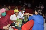 Tisca Chopra spend time with kids in Cinemax, Mumbai on 9th Jan 2014 (58)_52cfea3435ec0.JPG