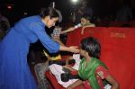 Tisca Chopra spend time with kids in Cinemax, Mumbai on 9th Jan 2014 (60)_52cfea352f540.JPG