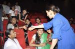 Tisca Chopra spend time with kids in Cinemax, Mumbai on 9th Jan 2014 (67)_52cfea38833aa.JPG