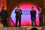 Amitabh Bachchan, Shatrughan Sinha at 20th Annual Life OK Screen Awards in Mumbai on 14th Jan 2014(697)_52d67c89cf010.JPG
