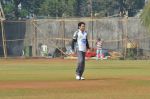 Bobby Deol at CCL practice session in Kalina, Mumbai on 14th Jan 2014 (23)_52d5ede4a6562.JPG