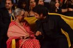 Jaya Bachchan, Abhishek Bachchan at 20th Annual Life OK Screen Awards in Mumbai on 14th Jan 2014(688)_52d67c5c7f342.JPG