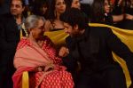 Jaya Bachchan, Abhishek Bachchan at 20th Annual Life OK Screen Awards in Mumbai on 14th Jan 2014(691)_52d67c5d22e14.JPG