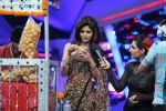 Shilpa Shetty Kundra eating Pani Puri made by Ripu as Shivangi looks on Nach Baliye 6 Sat Sun @ 9pm on STAR Plus_52d68e9091fa3.JPG
