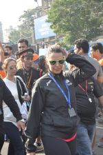 Neha Dhupia at Standard Chartered Marathon in Mumbai on 19th Jan 2014 (300)_52dbd20206b3b.JPG